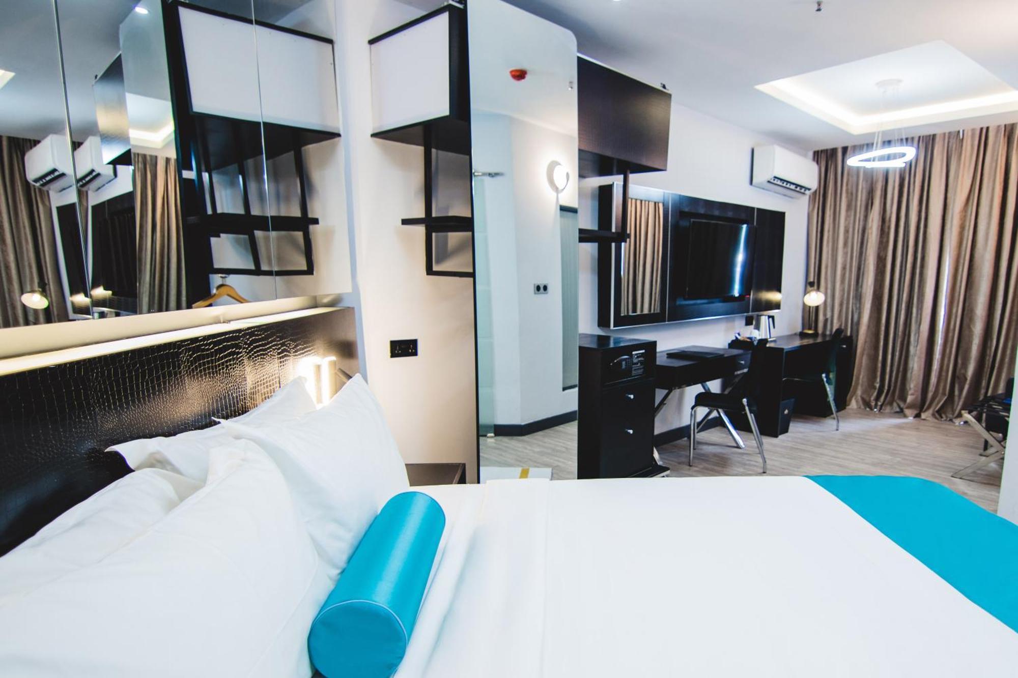 Estrella Boutique Hotel อาบูจา ภายนอก รูปภาพ